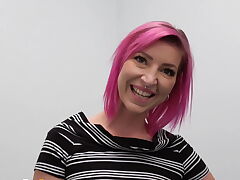 'Punk babe loves rough fuck on the desk' - all-videos video